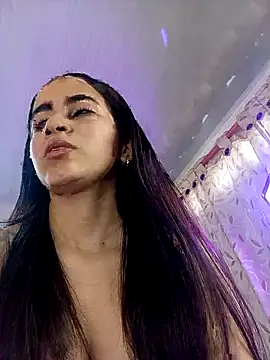 Mia Fischer online show from 09-18-25, 07:17