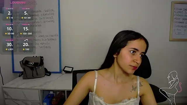 Mia Fischer online show from 10-10-25, 05:14