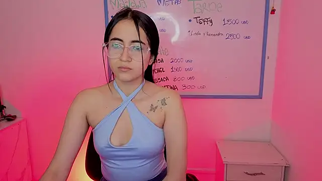Mia Fischer online show from 05-06-26, 04:11