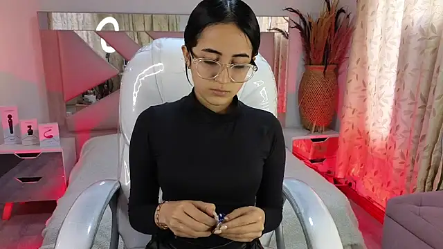 Mia Fischer online show from 03-13-26, 11:37