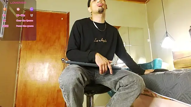 SonicJ25 online show from 04-12-26, 04:27