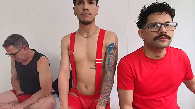 Snapshot of Benjamin_show chatting on 02-14-26, 07:58 Benjamin show online show from 02-14-26, 07:58