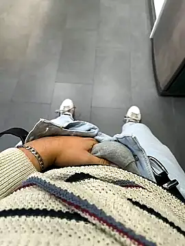 cricrimsBarcelona online show from 01-15-25, 07:26