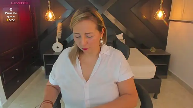 andre soto  online show from 04-15-26, 01:44