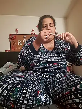 kittymorenita26 online show from 01-16-25, 09:16