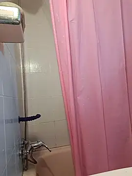 kittymorenita26 online show from 03-05-26, 06:37