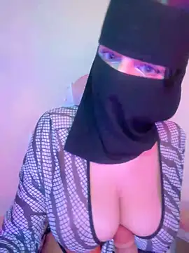 shanelle0 online show from 01-28-25, 05:00