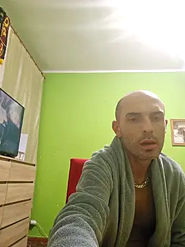 Snapshot of STANISLAW621162 chatting on 02-01-25, 02:05 STANISLAW621162 online show from 02-01-25, 02:05