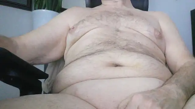 Snapshot of Leo_Sanders chatting on 03-03-26, 01:18 Leo Sanders online show from 03-03-26, 01:18