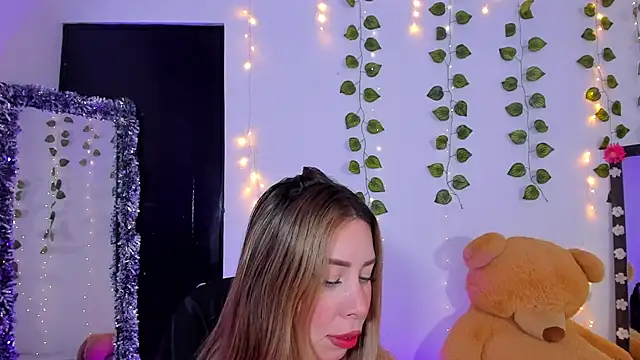 JanneKim online show from 03-06-26, 01:39