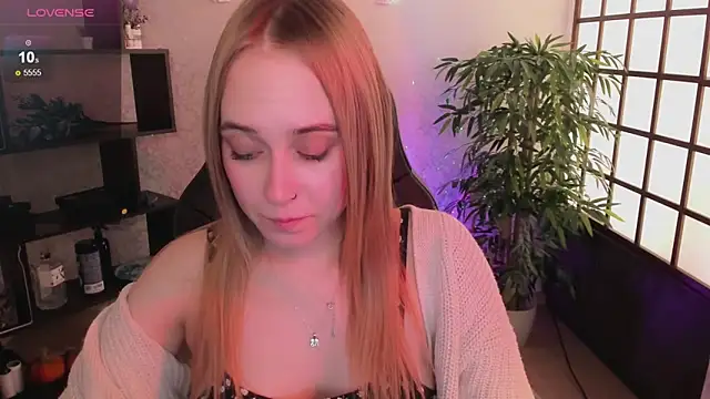 LianaBright online show from 03-22-25, 02:05