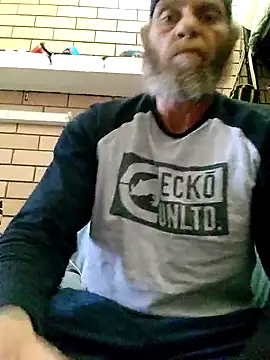Deonlonely1 online show from 09-12-25, 12:11