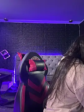 Paloma  LS online show from 11-19-25, 07:14