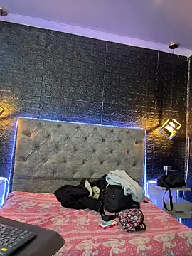 Paloma  LS online show from 04-06-26, 02:40