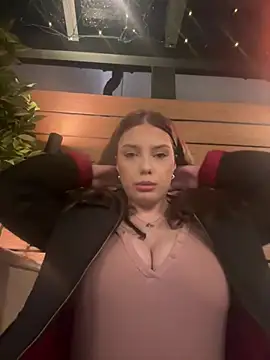 Krystal Tx online show from 02-21-25, 07:43