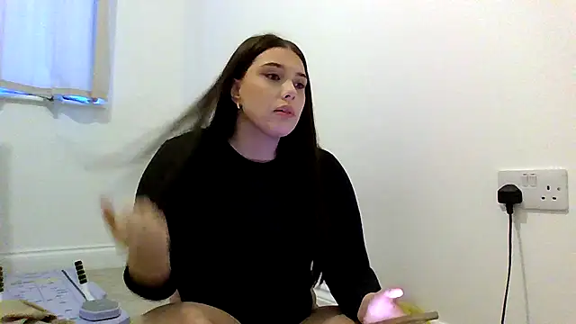 Krystal Tx online show from 04-08-26, 06:42