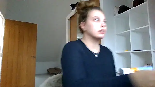 Krystal Tx online show from 11-03-25, 08:51