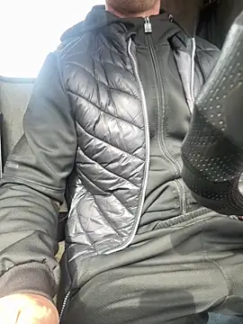 AlexGWoW online show from 04-16-26, 07:09