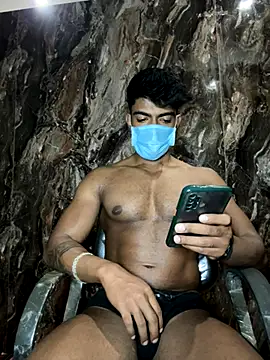 rony6663 online show from 12-05-25, 09:19