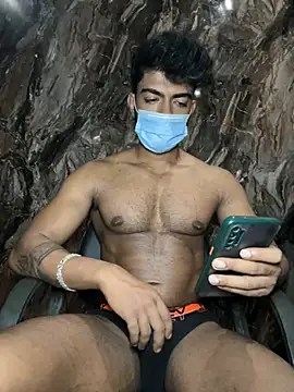 rony6663 online show from 11-10-25, 09:36