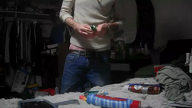 smokee parT903 online show from 12-18-25, 01:55