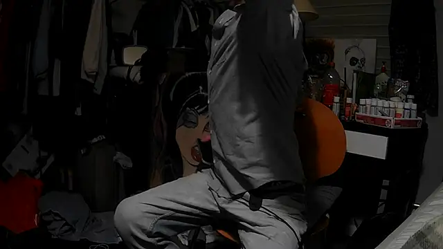 smokee parT903 online show from 10-24-25, 07:40