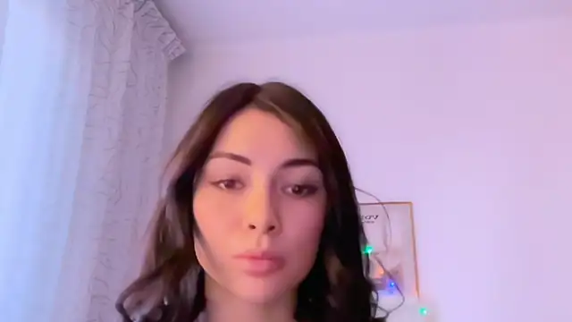 valorant girl online show from 03-07-25, 03:07