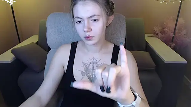 Ritaneer online show from 12-25-24, 09:13