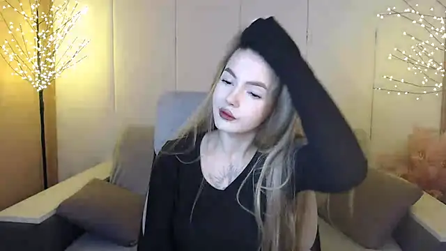 Ritaneer online show from 01-21-25, 09:03