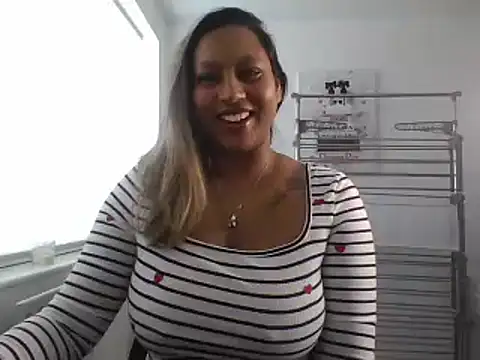 TEMPTING-TAMMY online show from 01-09-25, 01:13