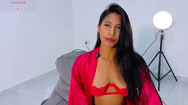 Anna risse online show from 05-20-26, 05:37