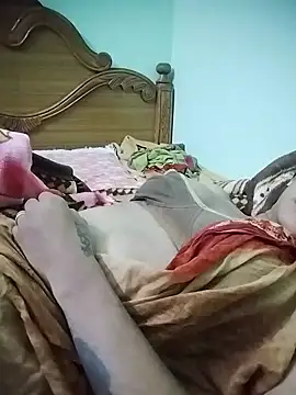 aadhini01 online show from 01-31-25, 09:59