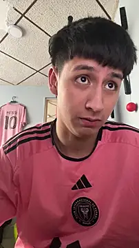 Stiven 017 online show from 01-31-26, 09:13