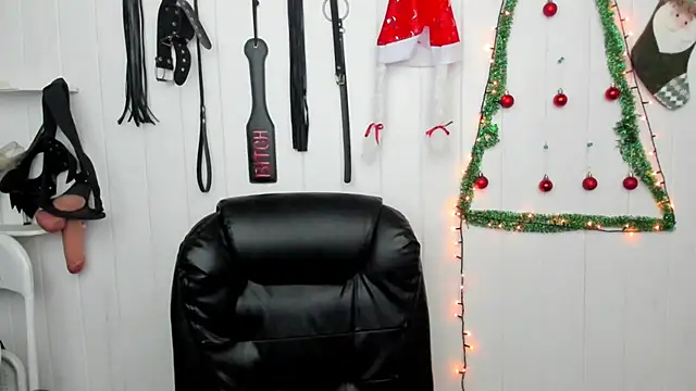 jessiburningheels online show from 12-15-25, 09:04