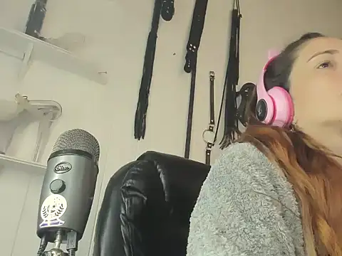 jessiburningheels online show from 05-23-26, 05:34