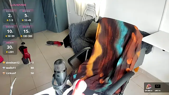 jessiburningheels online show from 02-16-25, 09:38