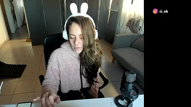 jessiburningheels online show from 03-12-25, 11:10