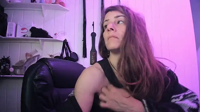 jessiburningheels online show from 09-23-25, 09:38