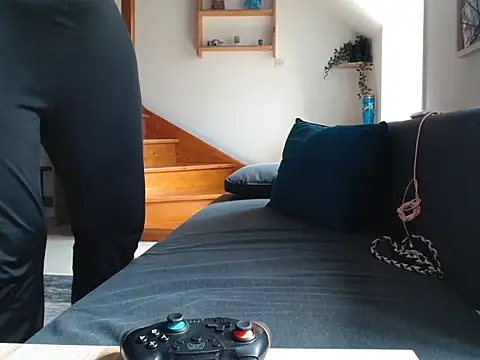 Lauzo21 online show from 04-14-26, 12:10