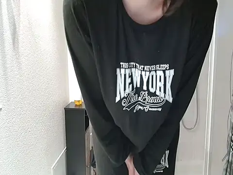 Lauzo21 online show from 02-18-26, 08:55