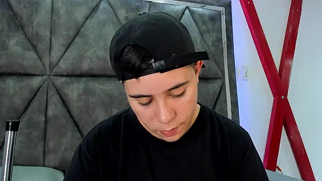 AbbySmiitth  online show from 03-04-26, 11:12