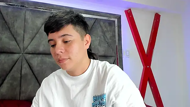 AbbySmiitth  online show from 03-11-26, 05:40