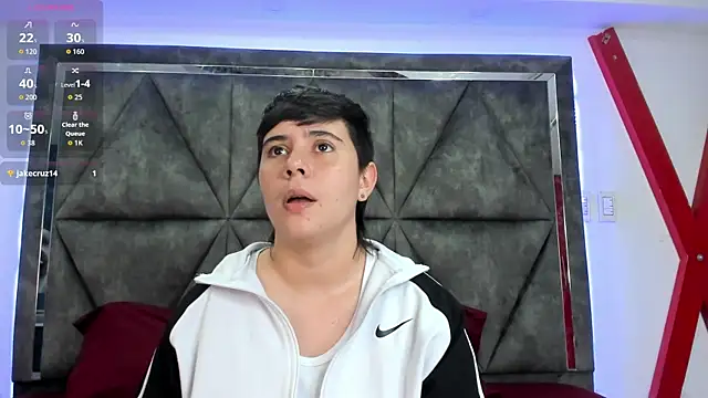 AbbySmiitth  online show from 04-08-26, 11:06