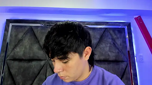 AbbySmiitth  online show from 12-05-25, 07:12