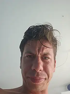 luca  0 online show from 06-17-26, 05:45