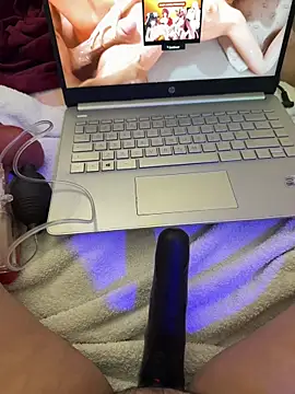 yourcutesarah online show from 11-06-25, 01:26