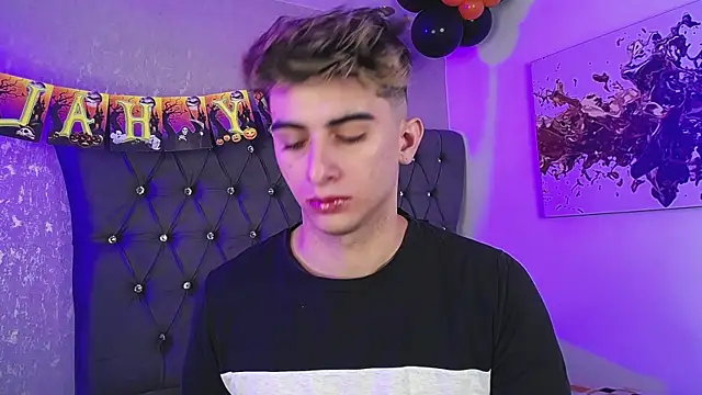 MrWilliseo online show from 10-14-25, 07:58