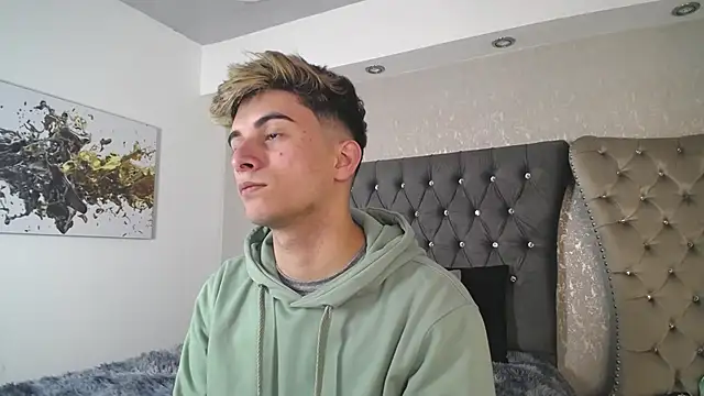 MrWilliseo online show from 09-25-25, 02:39