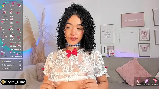 Crystal Dluna online show from 03-11-25, 03:45