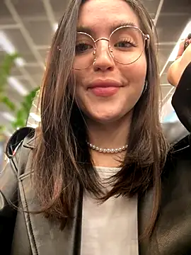 meow girl online show from 11-26-25, 08:58